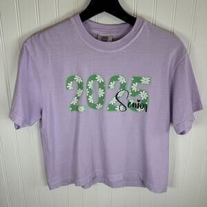 Senior 2025 Crop T-Shirt Size Small